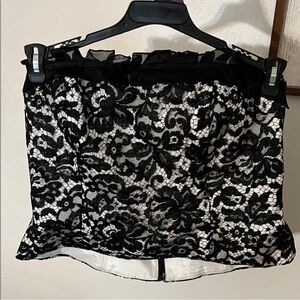 🖤Lacey feminine Kay Unger zip back Bodice size 14!!!!